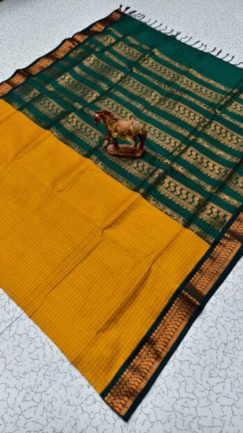 Checked Kalyani Cotton Saree