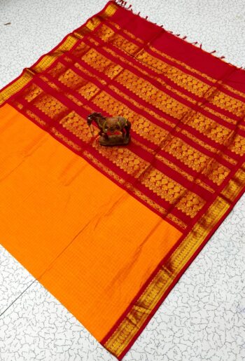 Checked Kalyani Cotton Saree